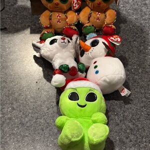 Ty Festive Plush Trio - Bright Green, White, and Tan